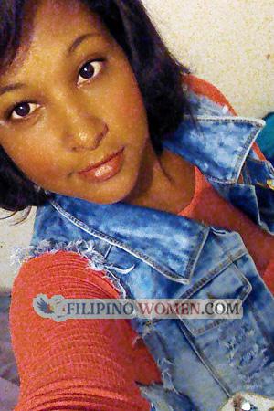169465 - Karina Age: 31 - Colombia