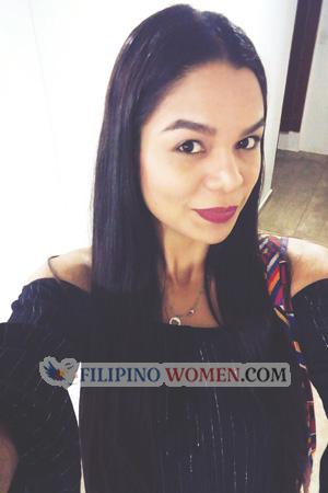 176528 - Laura Age: 37 - Colombia