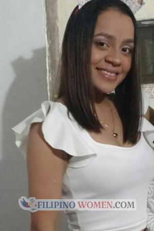 176557 - Ana Age: 29 - Colombia