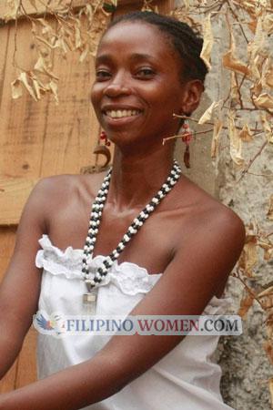 180080 - Teolinda Age: 45 - Colombia