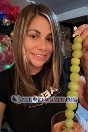 181439 - Doris Age: 47 - Costa Rica