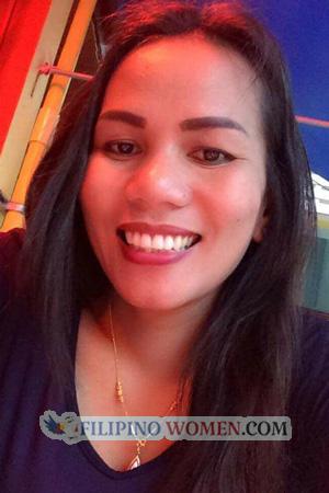 197782 - Jittaphat (Bam) Age: 45 - Thailand