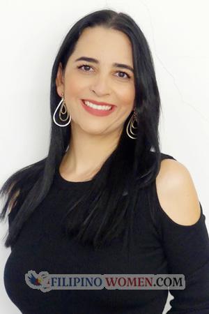 200277 - Lina Marcela Age: 41 - Colombia