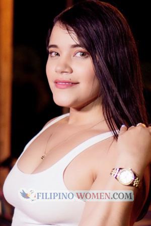 203841 - Paula Age: 32 - Colombia