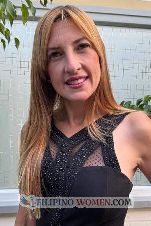 210274 - Mariela Age: 41 - Colombia