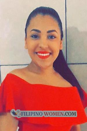 210440 - Mariana Age: 27 - Costa Rica