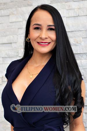 210689 - Dorely Age: 47 - Colombia