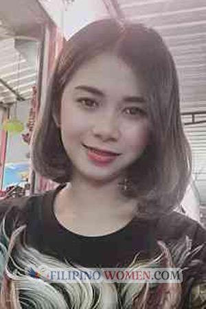 211072 - Chathaikarn Age: 30 - Thailand