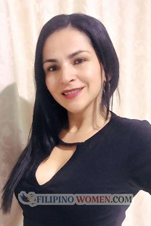212326 - Alexandra Age: 49 - Colombia