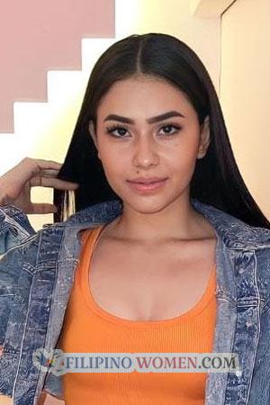 212760 - Estefania Age: 22 - Colombia