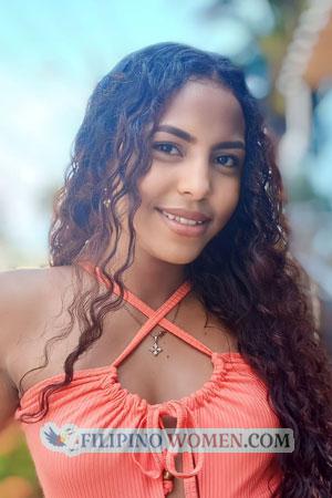 213877 - Martha Age: 22 - Colombia