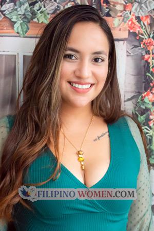 214445 - Yosetty Age: 26 - Peru