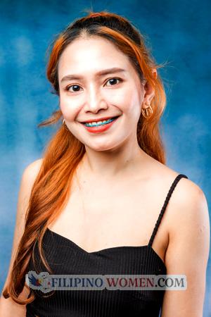 218013 - Patcharee Age: 42 - Thailand