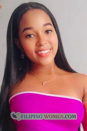 220210 - Yuliany Age: 24 - Colombia