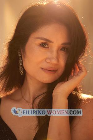 220259 - Qiufen Age: 42 - China