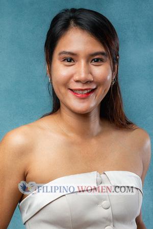 220359 - Sirikarn Age: 36 - Thailand