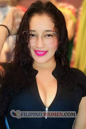 220514 - Lorena Age: 37 - Ecuador