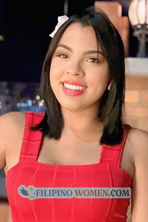 220764 - Daniela Age: 29 - Colombia