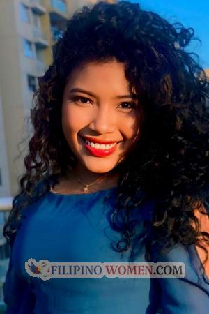 221463 - Ena Age: 20 - Colombia