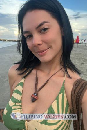 225190 - Erika Age: 28 - Colombia