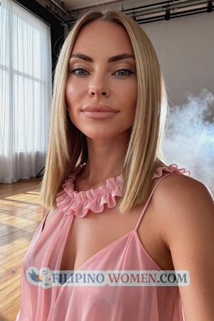 226116 - Khrystyna Age: 37 - Ukraine