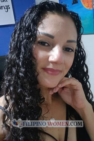 227789 - Karla Vanessa Age: 46 - Costa Rica