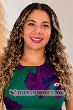 228312 - Yuly Age: 41 - Colombia
