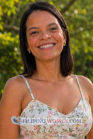 228891 - Yessica Age: 38 - Colombia